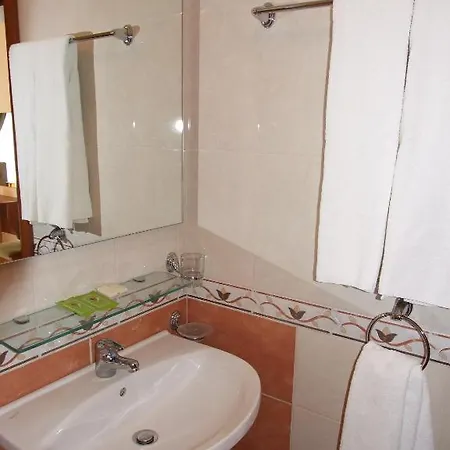 فندق Family Tropicana رافدا