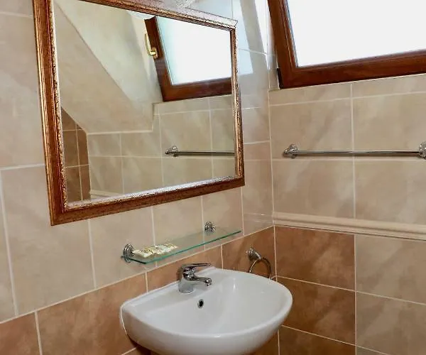 Family Tropicana Hotel