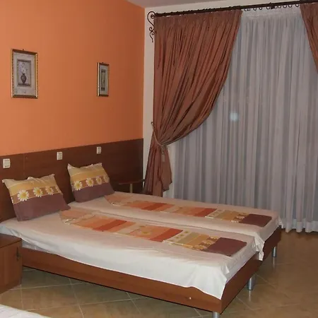 Family Tropicana 2* Rawda