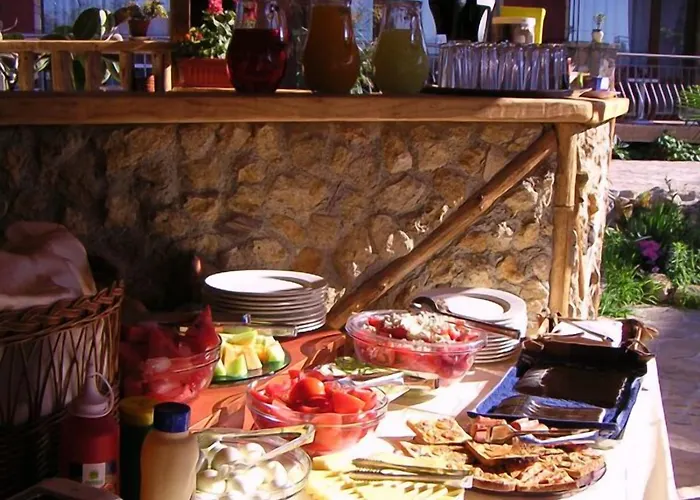 Family Tropicana Отель Равда