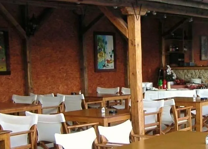 Отель Family Tropicana