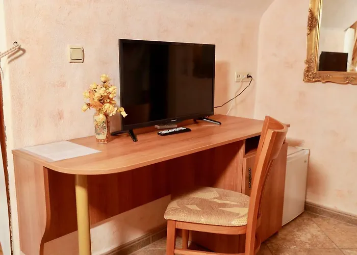 Отель Family Tropicana